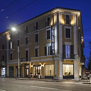 Boutique Liberty 1904 Otel
